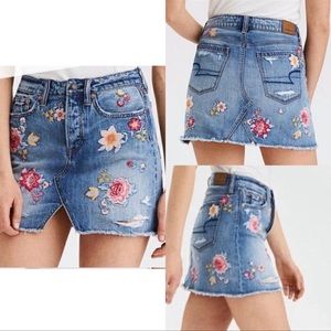 AE Floral Miniskirt